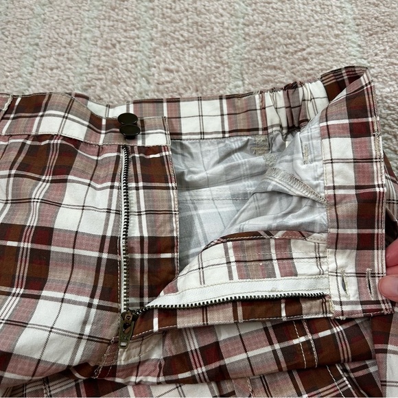 NWT Anthropologie Pilcro Slim Plaid Cargo Capris 90's Style Y2K Style Size Small - Picture 12 of 14